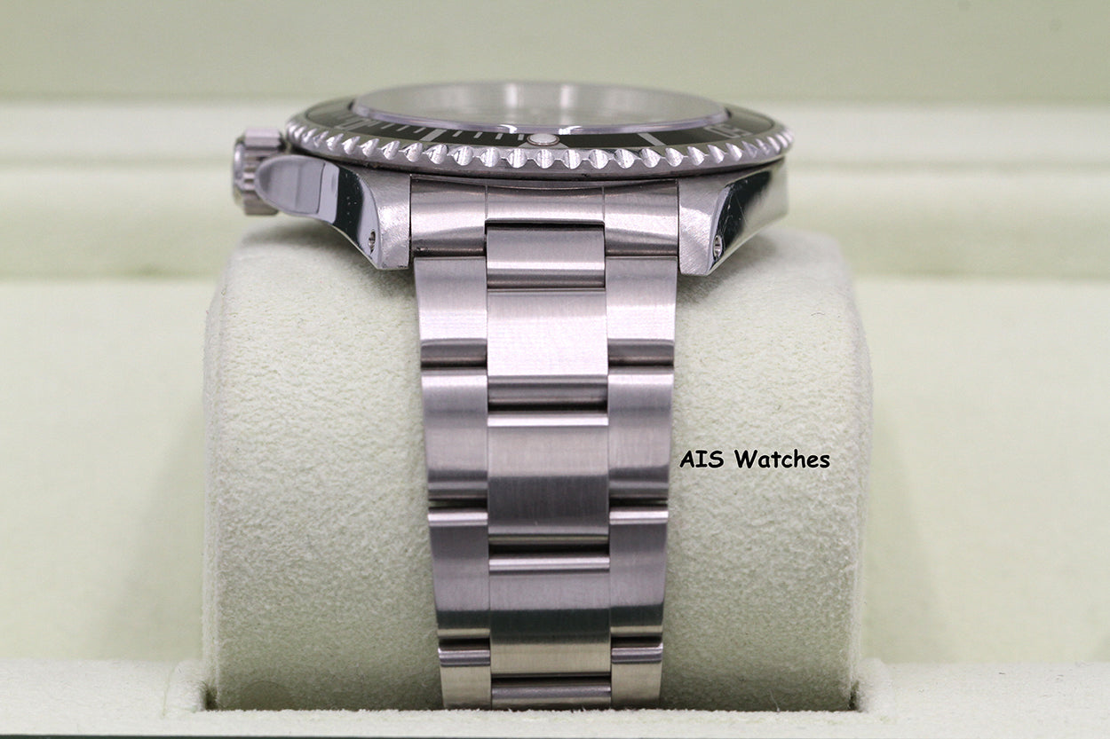 Rolex Submariner 14060 No Date M Serial Box & Papers