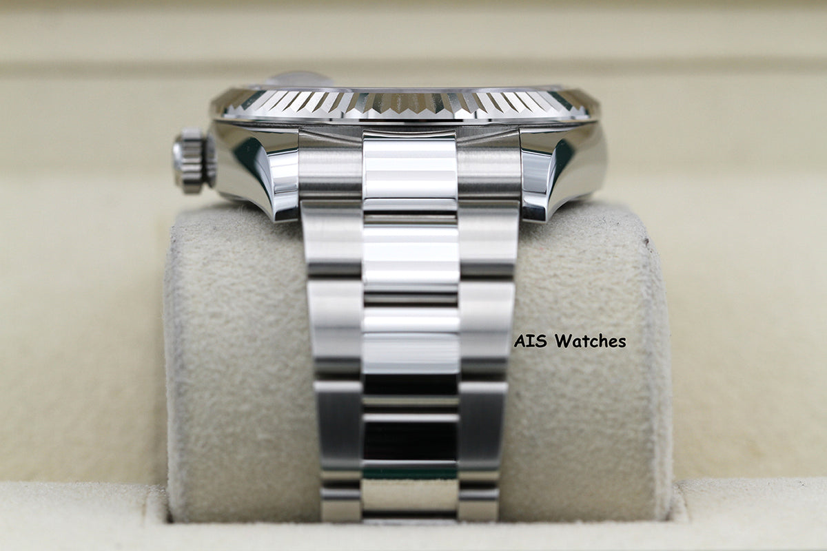 Rolex 326934 Sky-Dweller Stainless Steel Blue Dial Oyster 2021 Box & Papers