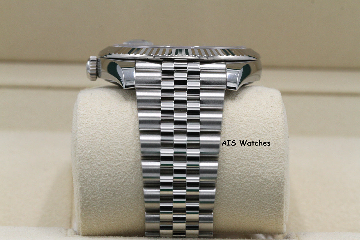 Rolex Datejust 41MM 126334 Blue Roman Dial Jubilee 2025 Box & Papers