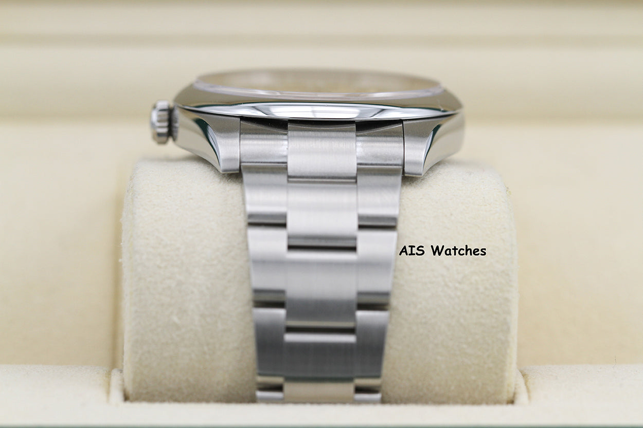 Rolex 124300 Oyster Perpetual 41 MM Yellow Dial 2022 Box & Papers
