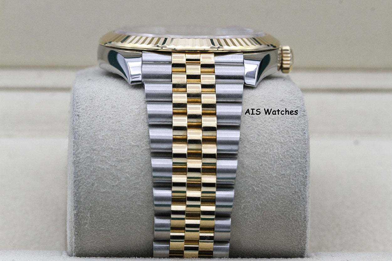Rolex 126333 DateJust 41MM 18K YG/SS Black Stick Dial Jubilee Bracelet 2021 B&P