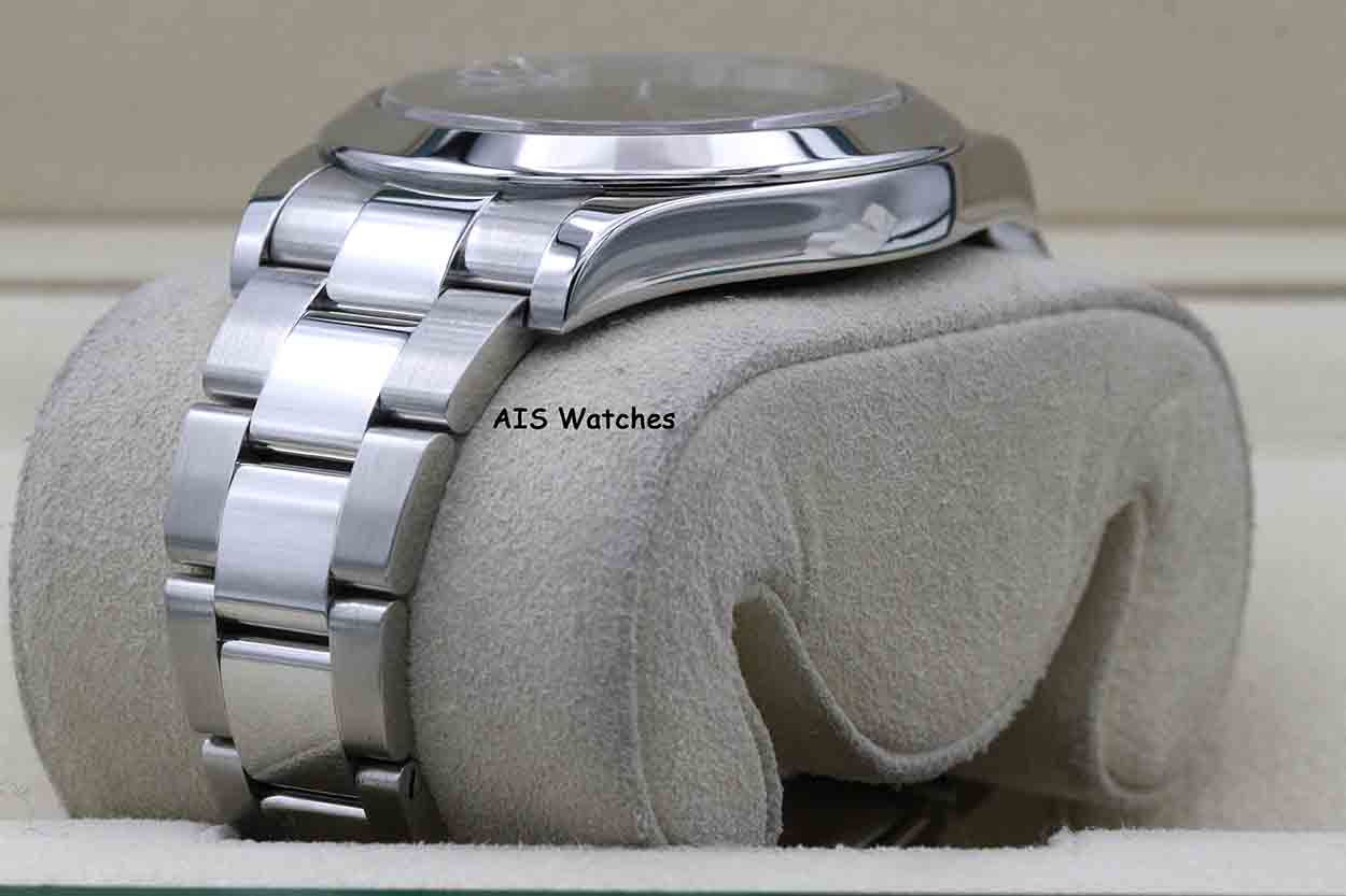 Rolex Datejust II 41MM 116300 Black Roman Dial Stainless Steel Box & Papers