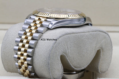 Rolex 126333 DateJust 41MM 18K YG/SS Champagne Stick Dial Jubilee Bracelet B&P