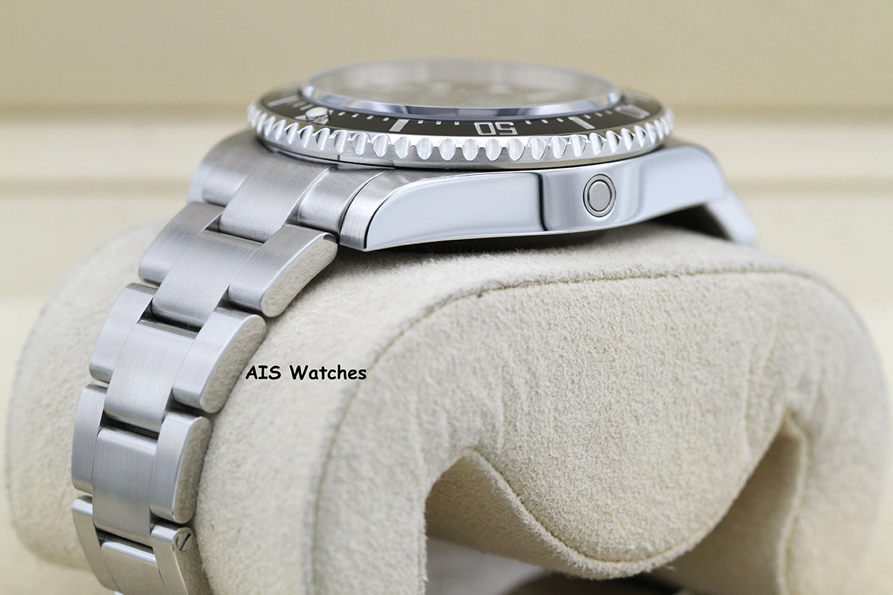 Rolex 116600 SeaDweller SD4K SD4000 2016 Box & Paper