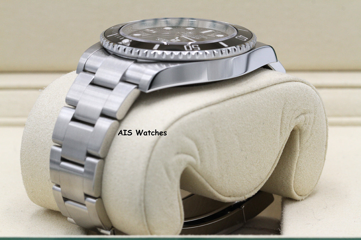 Rolex Submariner Ceramic No Date 124060 41MM 2025 Box & Paper