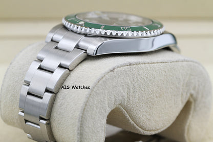 Rolex Submariner 116610LV HULK Green Dial and Ceramic Bezel 2016 Box & Paper