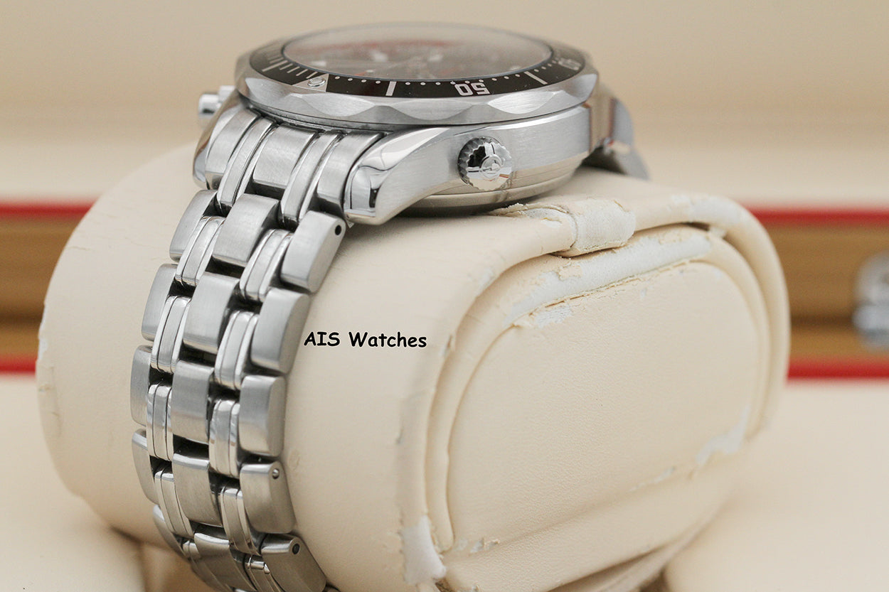 Omega Seamaster Diver 213.30.42.40.01.001 300M Automatic 41.5 Chronograph SS Bracelet B&P