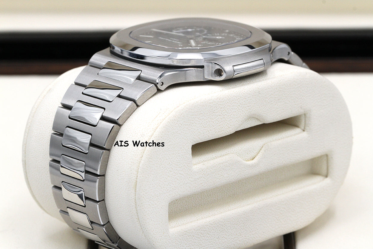 Patek Philippe Nautilus 5712/1A Blue Dial Stainless Steel Box & Papers