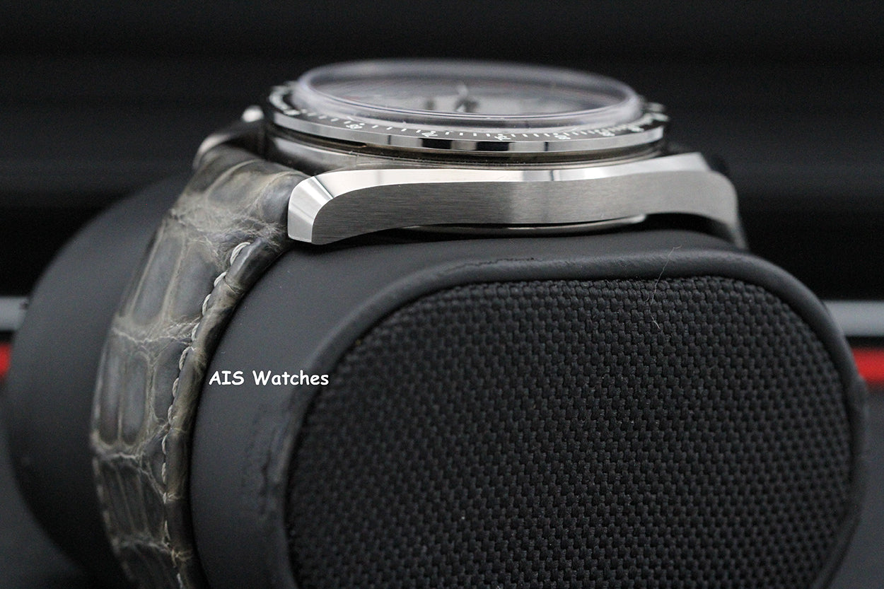Omega Speedmaster Moonwatch 311.93.44.51.99.002 Grey Side Of The Moon 2019 B&P