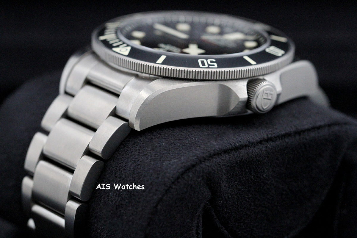 Tudor 25610TNL Pelagos Titanium LHD 42MM 2019 Black Dial Box & Paper