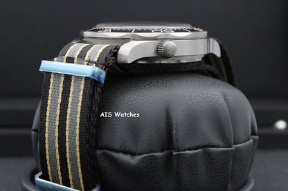 NOS Omega Seamster Diver 300M No Time to Die 007 James Bond 210.92.42.20.01.001