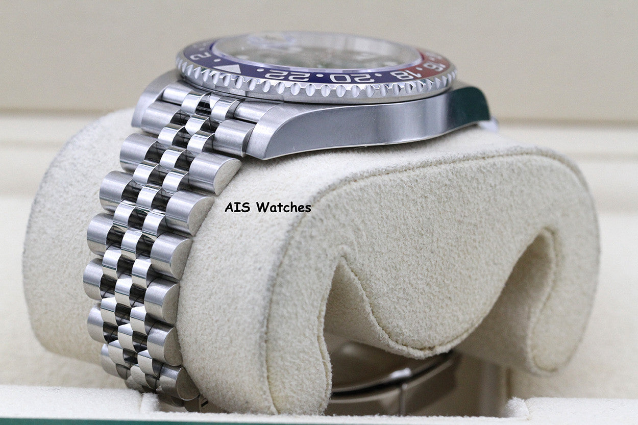 Rolex GMT Master II 126710BLRO Red Blue Pepsi Jubilee 2021 Box & Papers