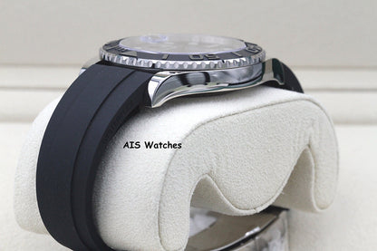BNIB Rolex Yachtmaster 226659 White Gold OysterFlex Strap 42 MM Box & Papers
