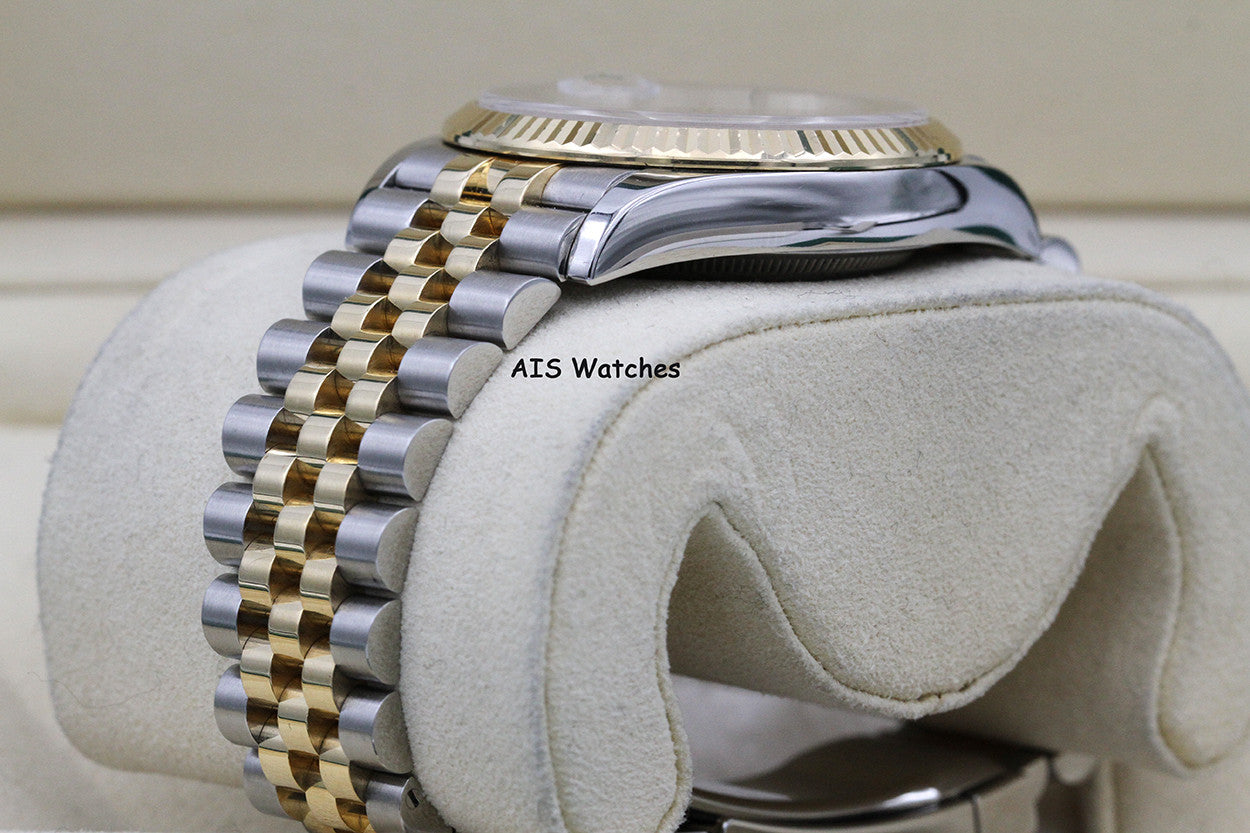 Rolex 126233 DateJust 36MM 18K YG/SS Champagne Stick Dial Jubilee Bracelet B&P