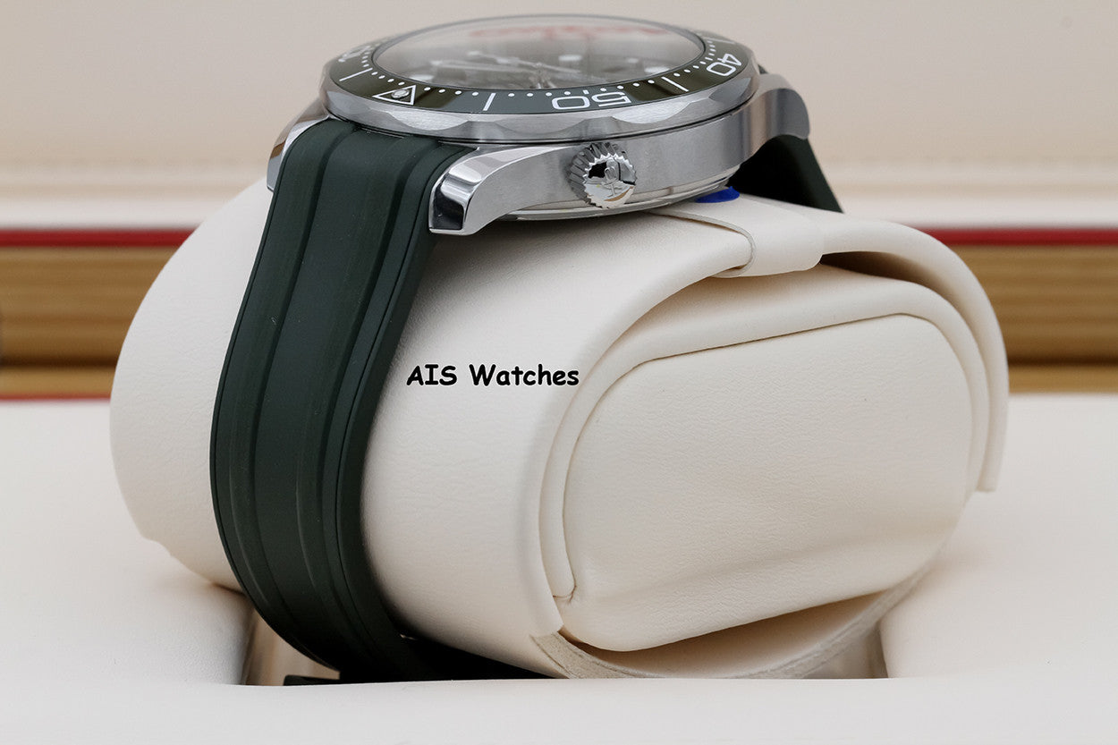 BNIB Omega Seamaster 300M 42MM Diver Green Wave Dial 210.32.42.20.10.001 Box & Papers