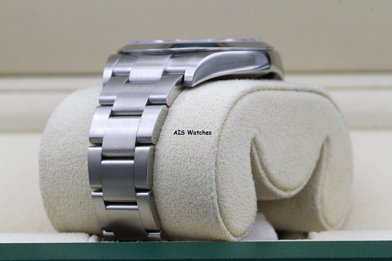 Rolex Explorer 214270 39MM MK2 Dial 2017 Box & Paper