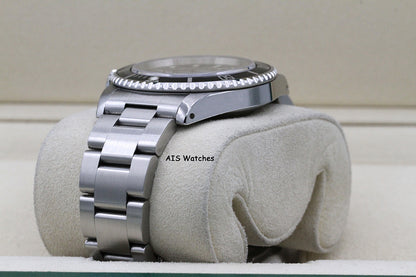 Rolex Submariner 14060 No Date P Serial 2 Liner Box & Papers