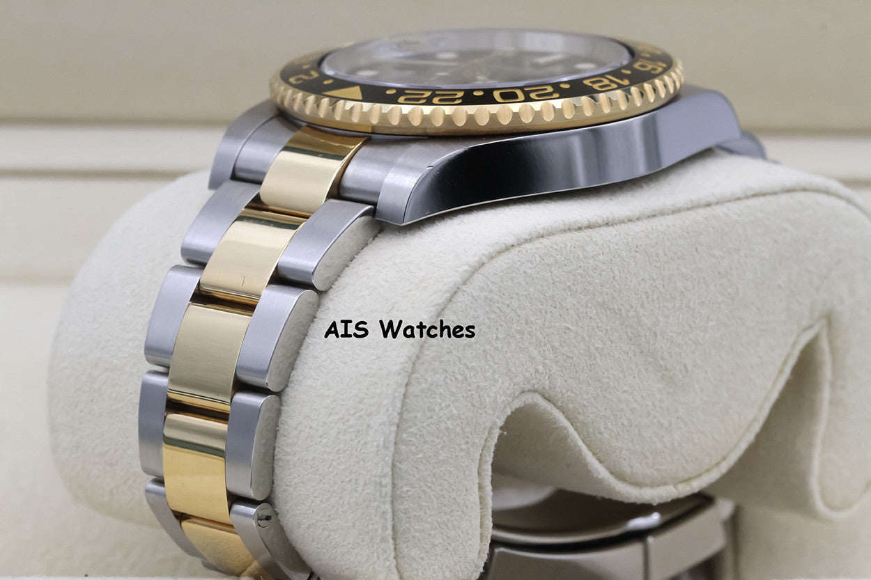 Rolex GMT Master II 18K/SS 116713LN 40MM Black Dial 2015 Box & Paper