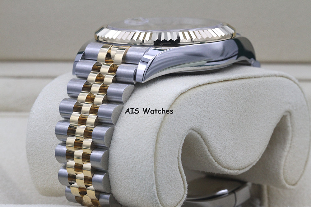 Rolex 326933 Sky-Dweller 18K Yellow Gold / SS Jubilee Champagne Dial B&P