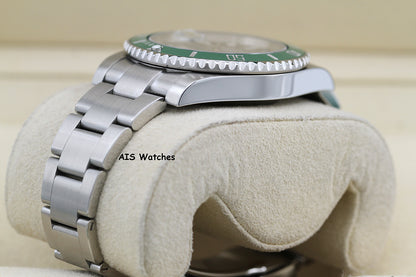 Rolex Submariner 116610LV HULK Green Dial and Ceramic Bezel 2016 Box & Paper