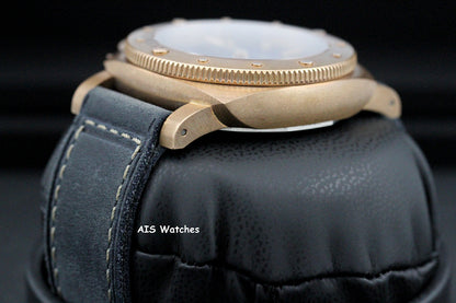 Panerai PAM 1074 Luminor Submersible 42 3 Days 42MM Box & Paper