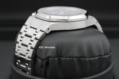 Audemars Piguet 25860ST.00.1110ST.01 Royal Oak Chronograph Blue Dial AP Archived Papers