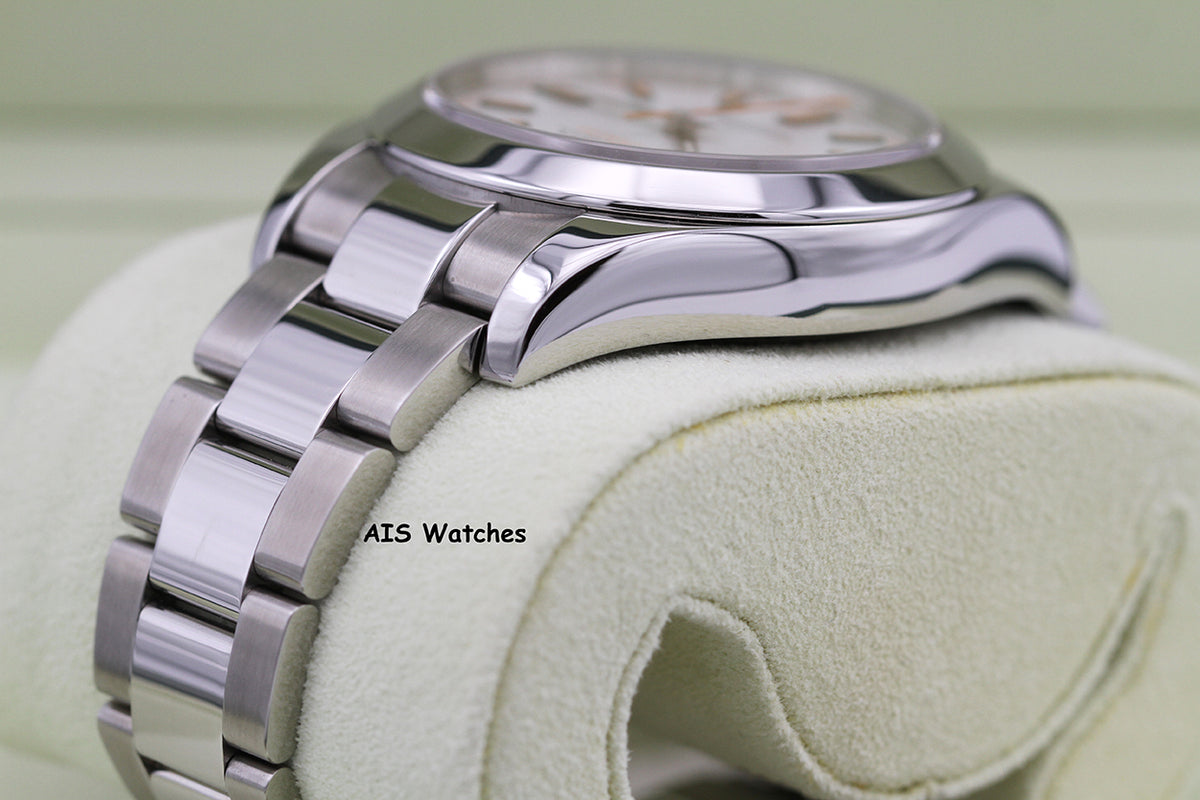 Rolex Milgauss 116400 White Dial V Serial Box & Papers