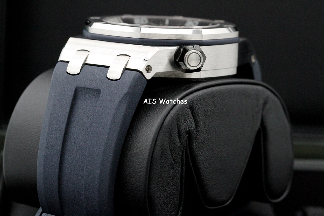 Audemars Piguet 15720ST Royal Oak Offshore Diver Blue Dial 42MM Box & Papers