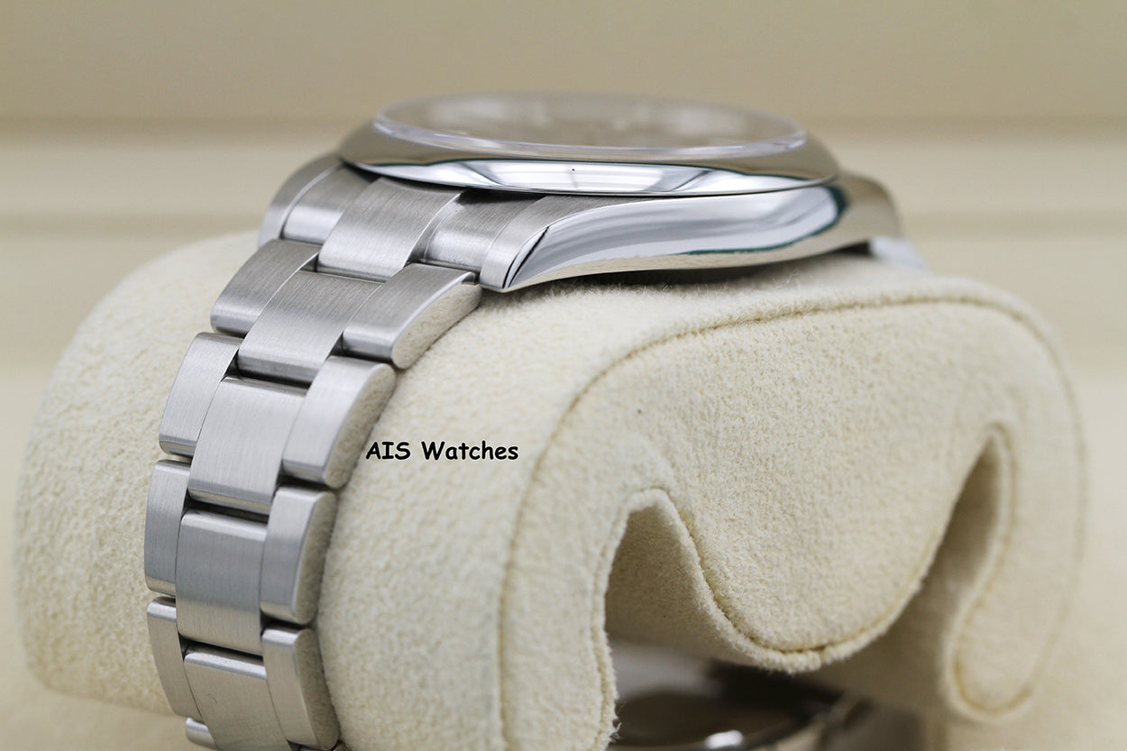 Rolex 124300 Oyster Perpetual 41 MM Blue Dial 2023 Box & Papers