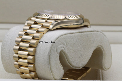 Rolex 228238 DayDate 40MM DD40 Yellow Gold Silver Roman Dial 2019 Box & Papers