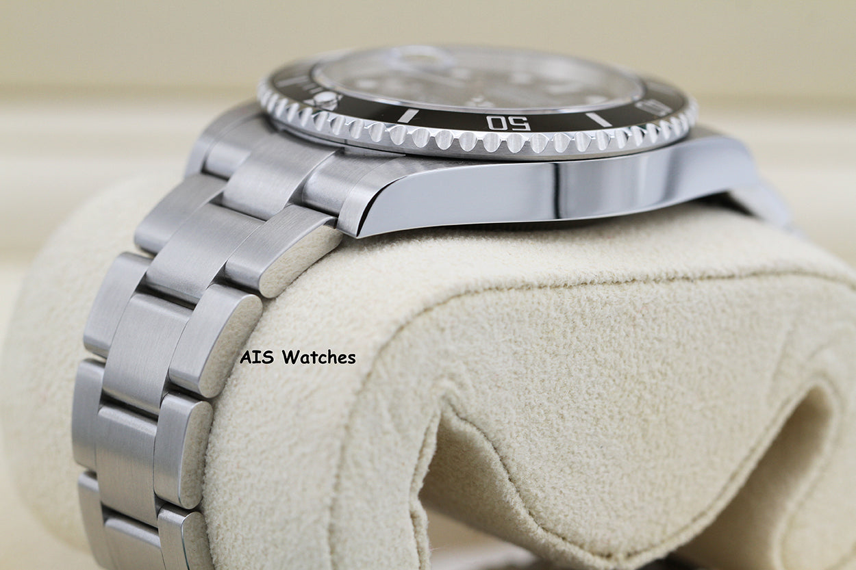 Rolex Submariner Ceramic Date 126610LN 41MM 2024 Box & Paper