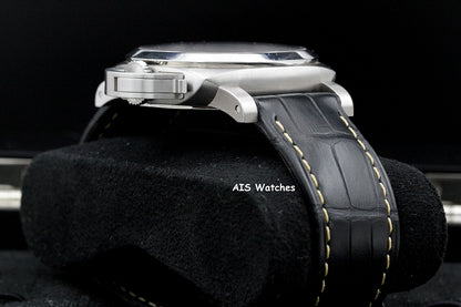 Panerai PAM 1392 Luminor 1950 42 3 Days 42MM Box & Paper