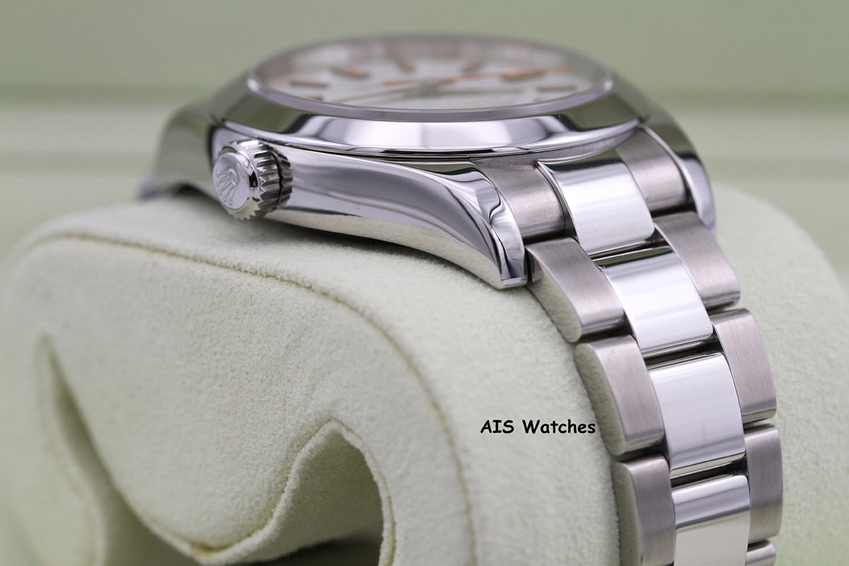 Rolex Milgauss 116400 White Dial V Serial Box & Papers