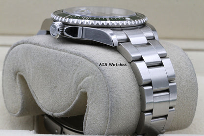 Rolex Submariner 16610LV 50th Anniversary Kermit D Serial Box & Papers