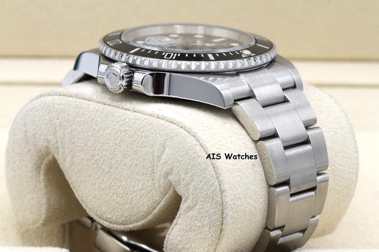 Rolex Submariner Ceramic Date 126610LN 41MM 2020 Box & Paper