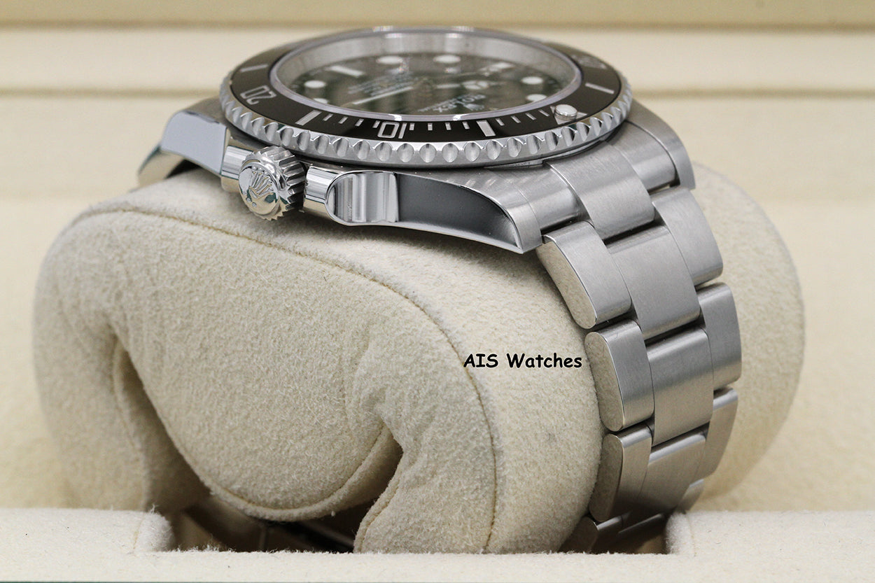 Rolex Submariner Ceramic No Date 124060 41MM 2022 Box & Papers