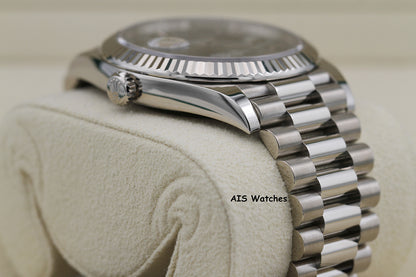 Rolex 228239 DayDate 40MM DD40 18K White Gold Olive Green Roman Dial B&P