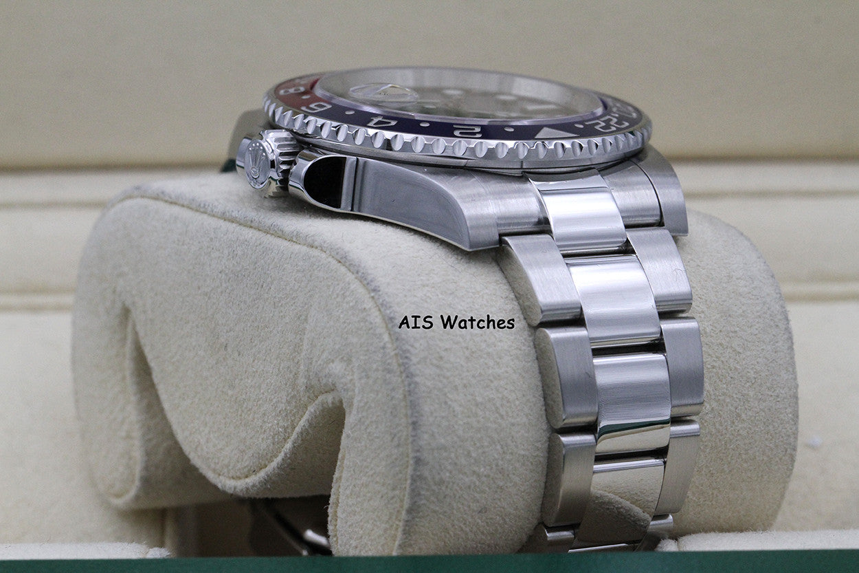 Rolex GMT Master II 126710BLRO Red Blue Pepsi Oyster Box & Paper