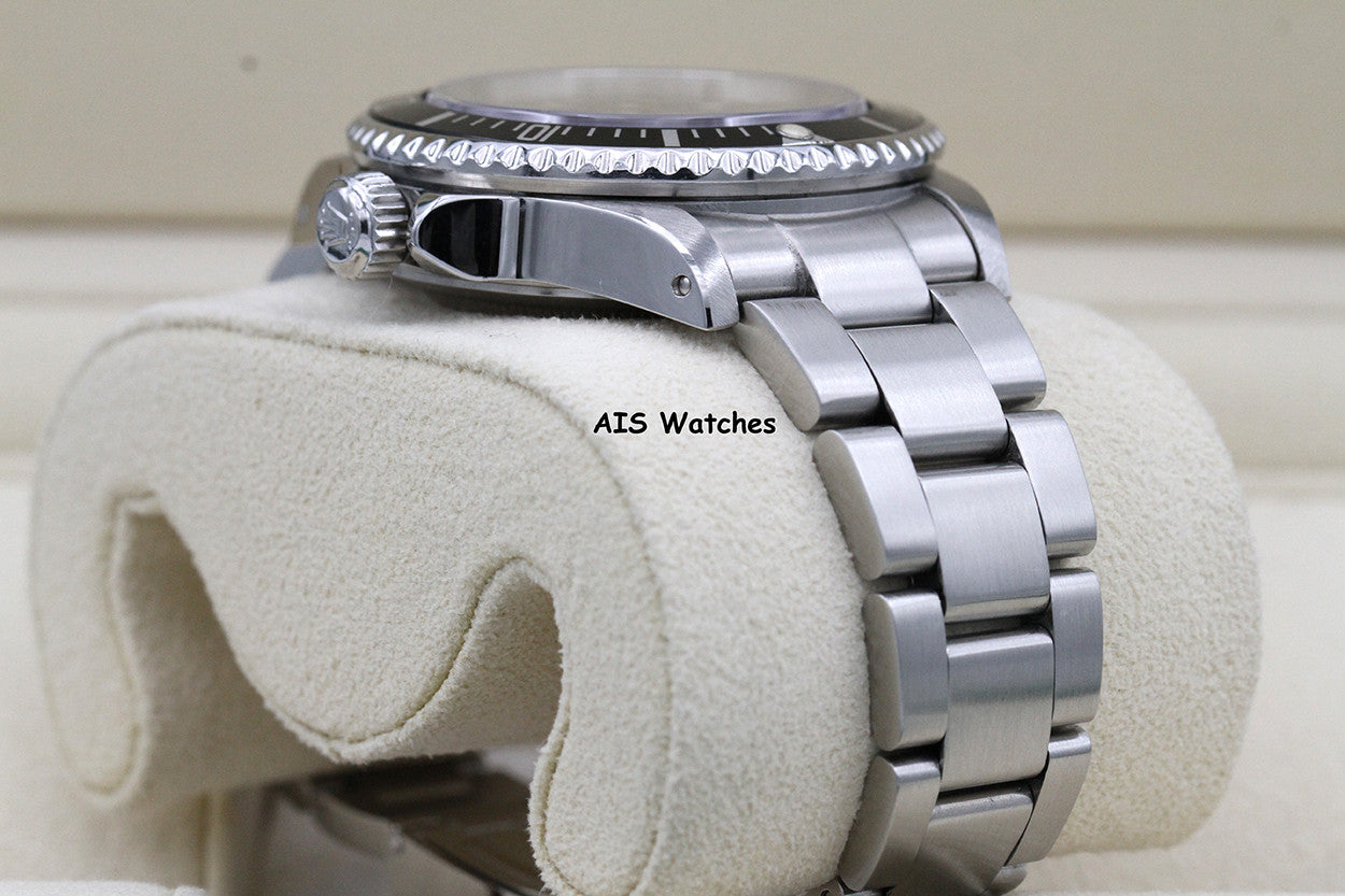 Rolex Sea Dweller 16660 TRIPLE 6 SD 8.3 Million Serial
