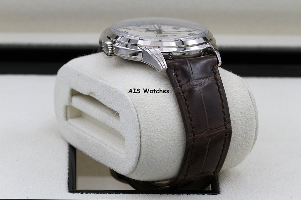 Patek Philippe Perpetual Calendar 5320G White Gold Cream Dial Box & Papers