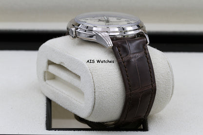 Patek Philippe Perpetual Calendar 5320G White Gold Cream Dial Box & Papers