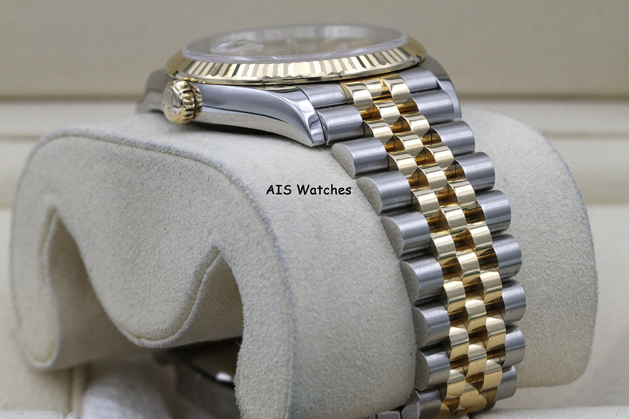 Rolex 126233 DateJust 36MM 18K YG/SS Champagne Stick Dial Jubilee Bracelet B&P