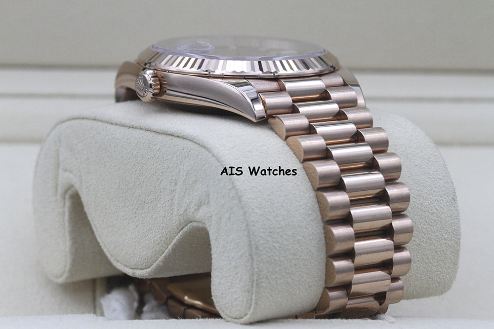Rolex 228235 DayDate 40MM DD40 Rose Gold Chocolate Baguette Diamond Dial B&P