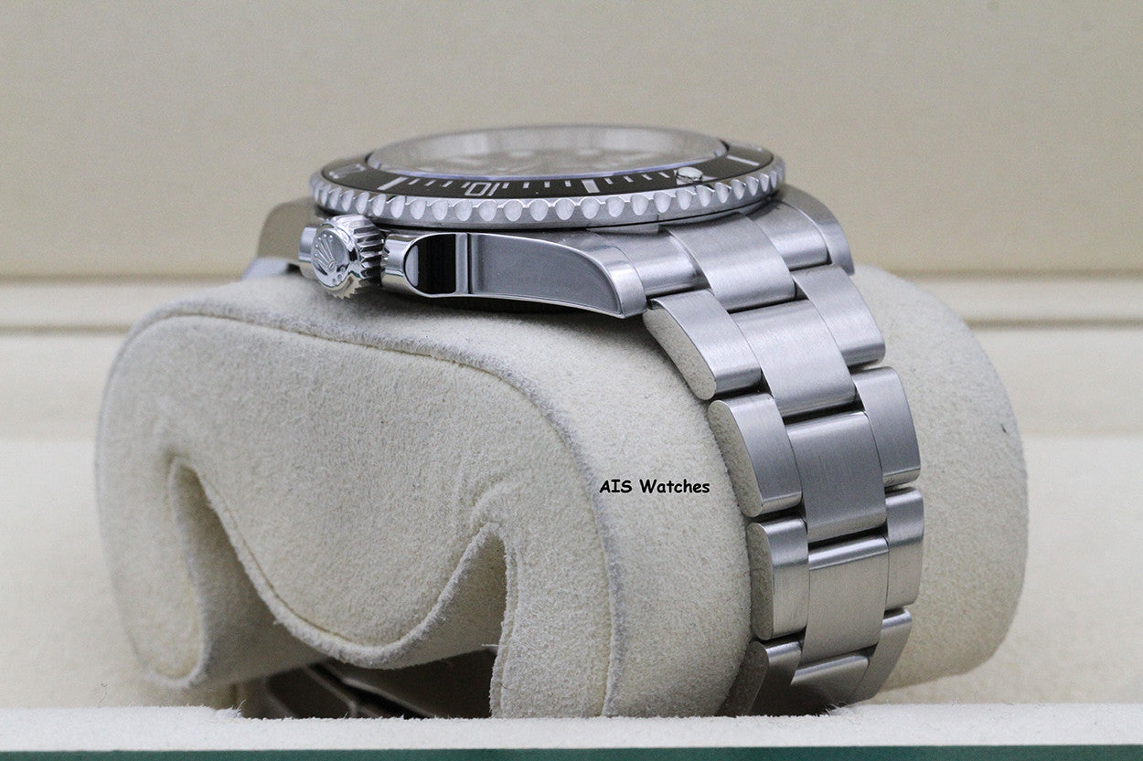 Rolex Submariner Ceramic No Date 124060 41MM 2020 Box & Paper