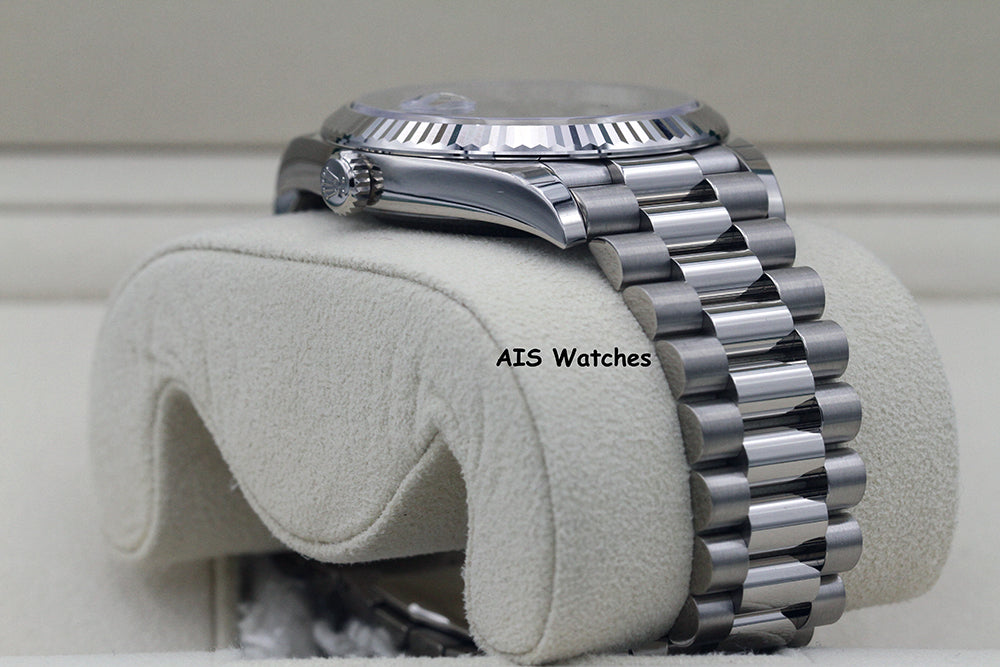 BNIB Rolex 228239 DayDate 40MM DD40 White Gold Black Stick Dial