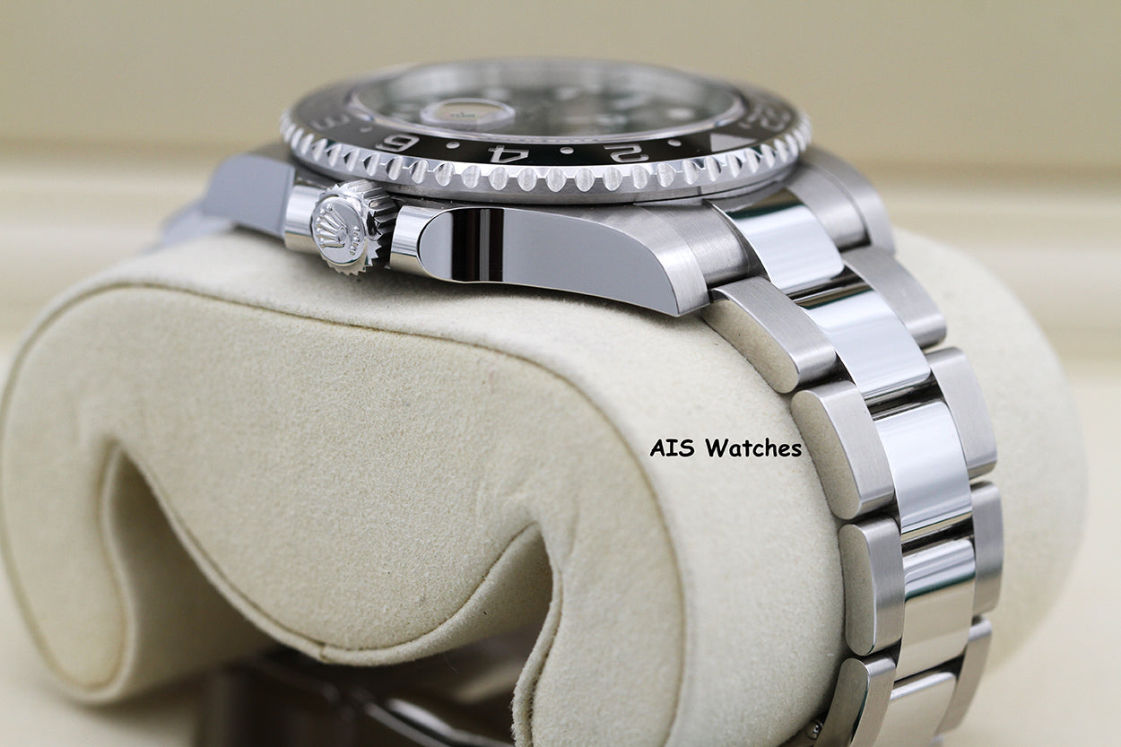 Rolex GMT Master II 126710GRNR Oyster Black / Grey Bezel Bruce Wayne B&P