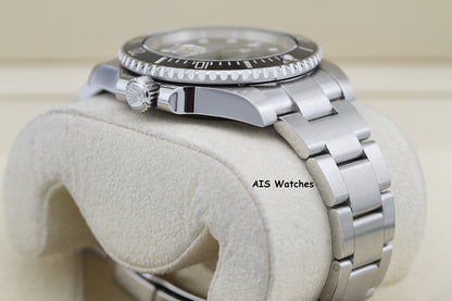 Rolex 116610LN Submariner Date 40MM Black Ceramic Bezel 2018 Box & Papers