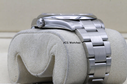 Rolex 124300 Oyster Perpetual 41 MM Green Dial 2022 Box & Papers
