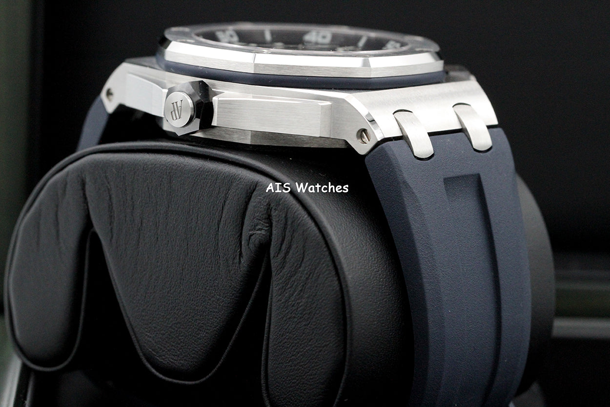 Audemars Piguet 15720ST Royal Oak Offshore Diver Blue Dial 42MM Box & Papers