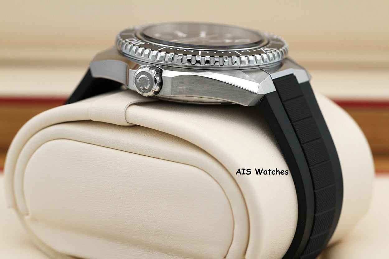 Omega Seamaster Planet Ocean 217.32.42.21.01.001 42MM SS Black Dial/Rubber Strap BP